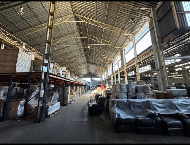16,000M² WAREHOUSE FOR SALE IN INDUSTRIA WEST